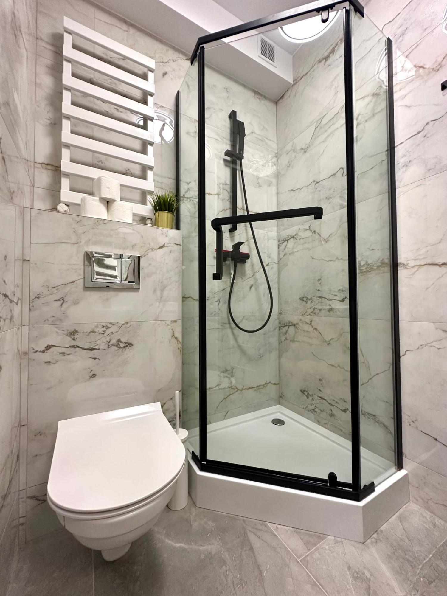 Mmrent Trunk Room Гданск Екстериор снимка
